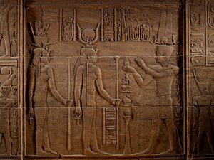 MM7836 ; Cléopâtre ; Égypte ; Temple de Philae ; Assouan ; Temple d