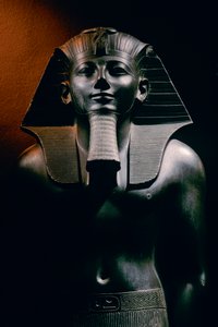Thoutmôsis III, statue, Musée de Louxor, Égypte, Nouvel Empire - Kenneth Garrett