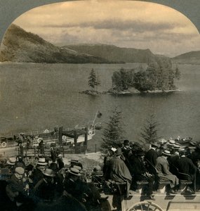 Voyage à travers le pays enchanteur des Trossachs, Écosse - Keystone View Company