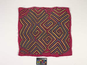 Panneau de chemise (Mola)