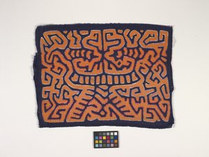 Panneau de chemise (Mola)