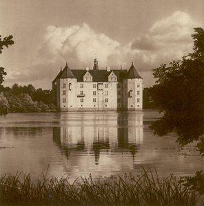Château de Glücksburg près de Flensburg (Schleswig) (photo n/b) - Kurt Hielscher
