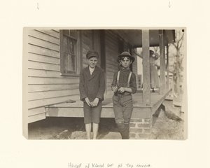 [Morris Small et John Lewis, Chester, Caroline du Sud] - Lewis W. Hine