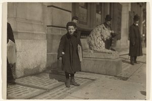 Newsboy - Lewis W. Hine