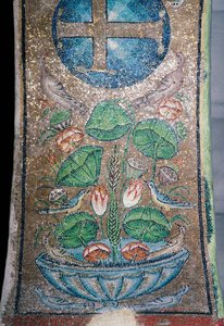 Fleurs et oiseaux, mosaïque dans l