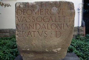 Inscription avec dédicace à Mercure, plaque de grès, Bitburg, Rhénanie-Palatinat, Allemagne, civilisation romaine, 2e-3e siècle après J.-C. - Unbekannt Unbekannt