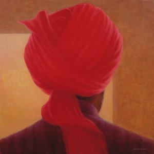 Turban rouge sur ambre, Deoghar