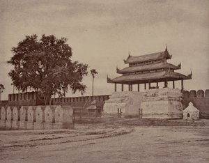 Amerapoora : Porte Ooh-nein de la ville