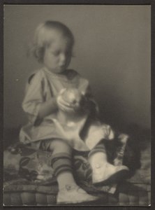 [Enfant avec pomme] - Louis Fleckenstein