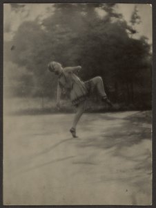 [Danseuse] - Louis Fleckenstein
