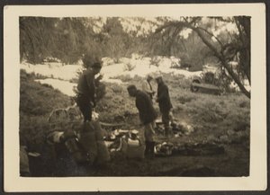 [Figures sur le site du camp] - Louis Fleckenstein