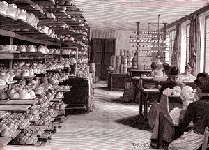 Usine de poupées, séchage des têtes de poupées en porcelaine avant cuisson, de "La Nature" - Louis Poyet