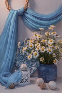Nature morte aux marguerites bleues fraîches - Lydia Jacobs
