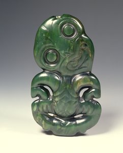 Pendentif en forme du dieu Hei-Tiki, fin du XVIIIe siècle - Maori