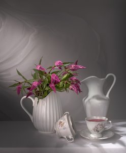 Des fleurs pour un thé raffiné - Margareth Perfoncio