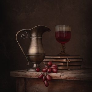 Nature morte avec du vin millésimé - Margareth Perfoncio