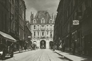 Paris : Rue de Birague - Mario Bucovich