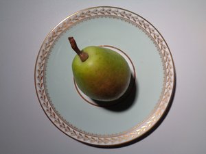 Lorenz Hutschenreuther Porzellan mit Birne - Martina Konitzky