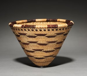 Modèle de panier de charge, 1900 - Mary Benson.