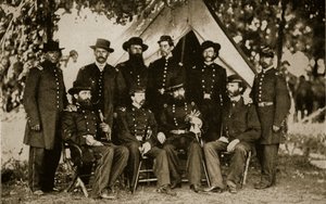 Le général Jefferson C. Davis et son état-major