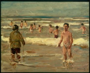 Garçons se baignant dans la mer