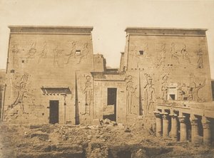 Dromos et pylônes du grand Temple d