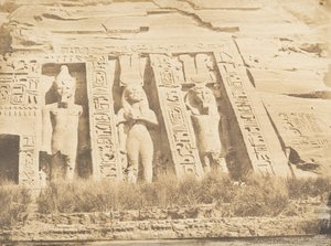 Moitié de la façade du Spéos d