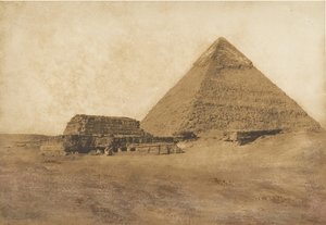 Vue de la seconde pyramide, prise au Sud-Est