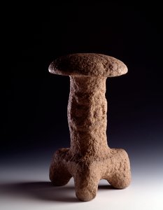 Art précolombien, civilisation maya, période classique : sculpture en pierre en forme de champignon tripode - Mayan Mayan