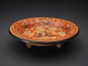 Assiette sur trépied avec Dieu N et Coatimundis, 600-900 apr. J.-C. - Mayan Mayan