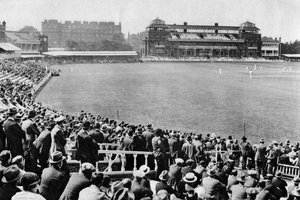 Un match de cricket, terrain de cricket de Lords, Londres, 1926-1927 - McLeish