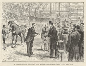 Le salon du cheval de Londres, le prince de Galles remettant la coupe à M. Moore pour son cheval Hackney Rufus - Melton Prior
