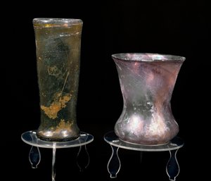 Civilisation barbare : coupes en verre de la période mérovingienne. 6e-7e siècle - Merovingian