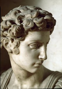 Allégorie du Jour et de la Nuit : détail du défunt. Mausolée de Julien de Médicis. Sculpture en marbre