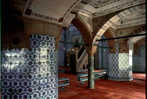 Vue intérieure de la mosquée Rustem Pacha