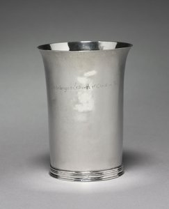 Gobelet, vers 1715