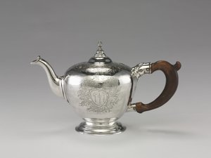 Théière, vers 1755-1760 (argent)