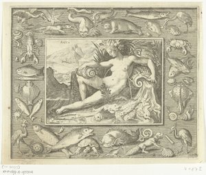 Élément eau comme femme près d
