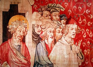 Détail des hommes écoutant l