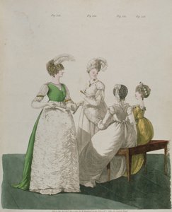Quatre filles en robes de bal de la 