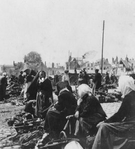 Femmes du marché, Arras, France, Première Guerre mondiale, vers 1914-1918 - Nightingale and Co