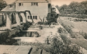 Jardin de Wood House Copse, Holmbury St. Mary. Regardant vers l
