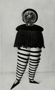 De la scène au Bauhaus Die Bühne im Bauhaus, 1925 - Oskar Schlemmer