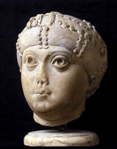 Tête en marbre d
