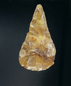 Hache acheuléenne