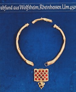 Pendentif, du trésor de la tombe de Wolfsheim, c.378