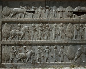 Peuples soumis offrant des cadeaux à Darius Ier - Persian School