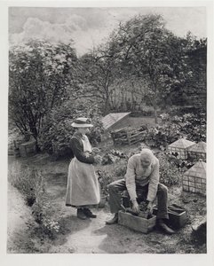 Un vieil homme et sa fille jardinant