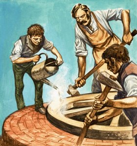 Il était une fois... la vie villageoise il y a cent ans. Charrons mettant le cerceau de fer sur une roue