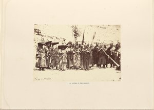 Moines en procession